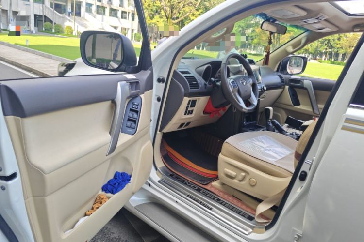 Used Toyota Prado  Driver Seat