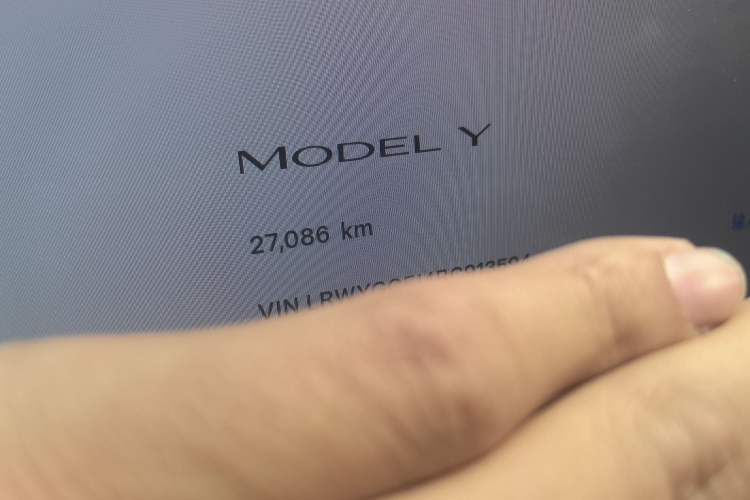 Used Tesla Model Y 2024 Rear-Wheel-Drive Version
