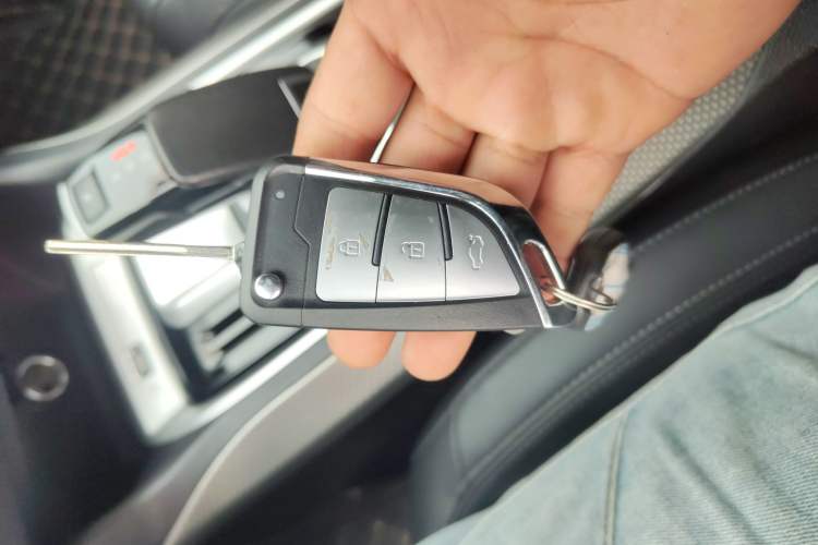 Used Peugeot 408 2019 230THP Automatic Luxury Edition China VI Standard