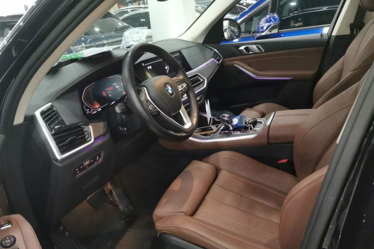 Used BMW X5 2021 xDrive30i X Design Package Left Front Seat