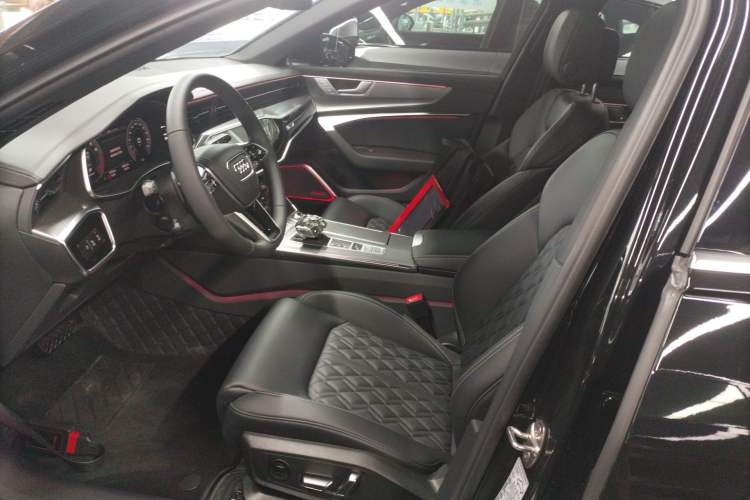 Used Audi A6L 2025 Revised 45 TFSI Prestige Dynamic Edition
