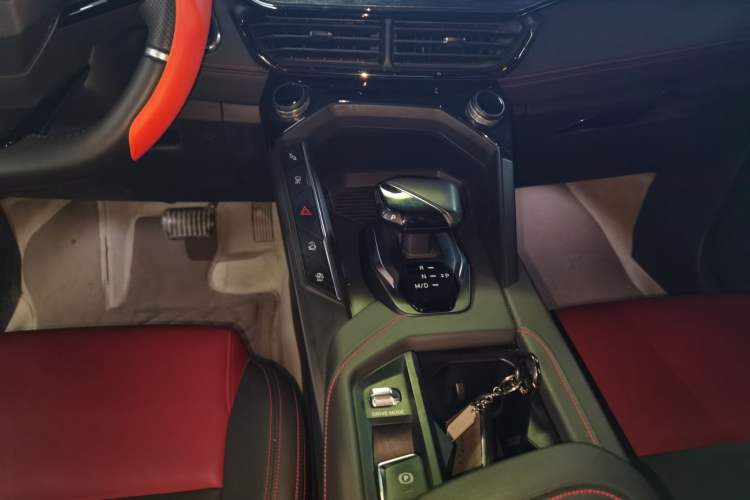 Used Lynk & Co 06 2020 1.5T JinPro model Gear Lever