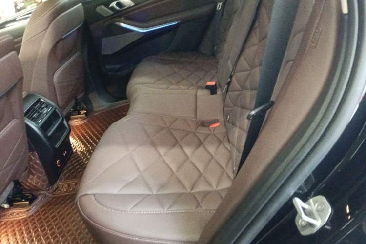 Used BMW X5 2022 Restyled xDrive 30Li Luxury Version M Sport Package