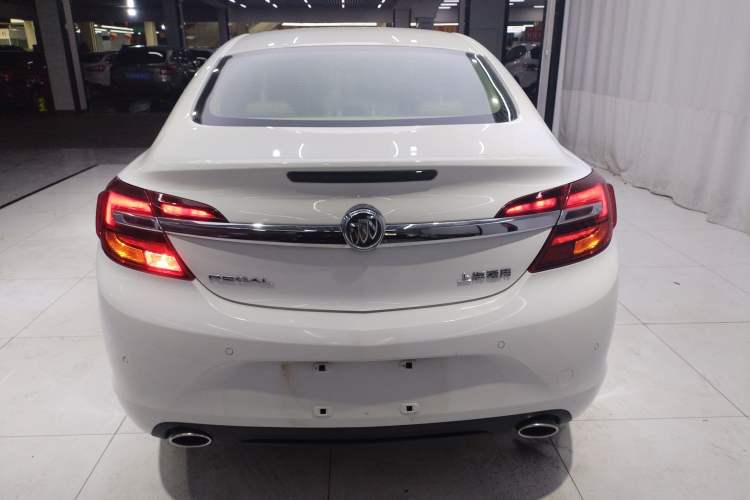 Used Buick Regal 2014 2.0L Leading Fashion Edition