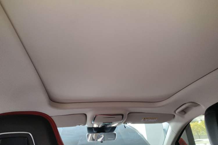 Used Hongqi HS3 2023 1.5T Two-Wheel Drive Shanwei Edition Headliner