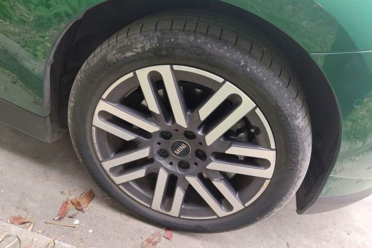 Used MINI Electric COOPER 2025 456km COOPER E Classic Style