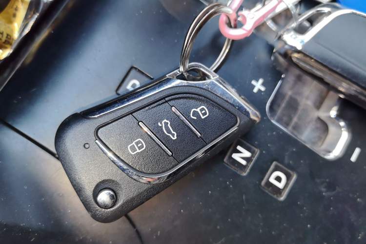 Used Hyundai ix35 2012 2.0L Automatic Two-Wheel Drive New Edition GL