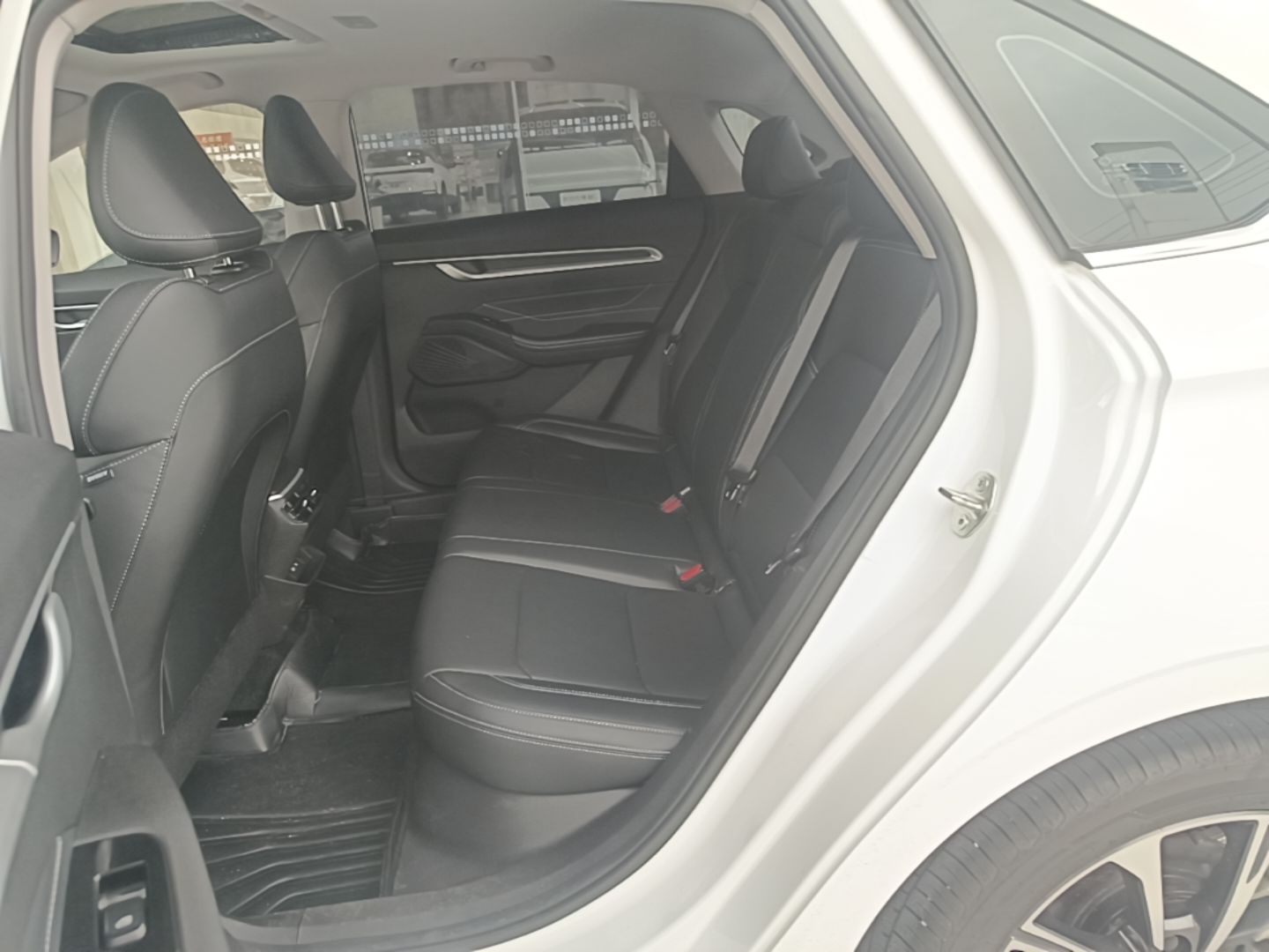 Geely Auto Emgrand 2026 Model 4th Generation 4 Millionth Anniversary Edition 1.5L CVT Feiyue Edition — снимка 20