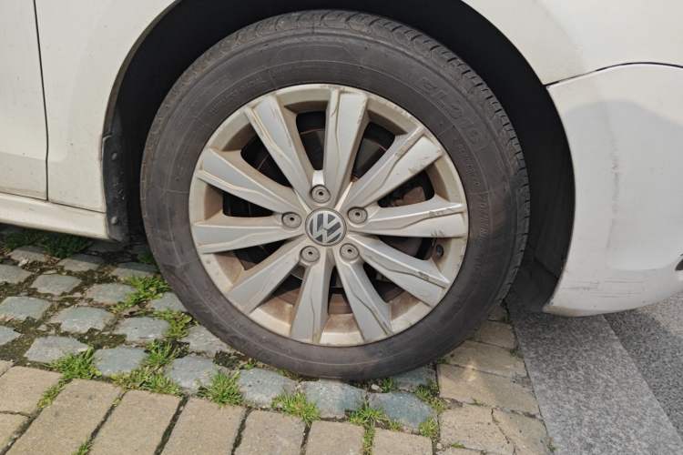 Used Volkswagen Sagitar 2014 Revised Version 1.4TSI Automatic Luxury Edition