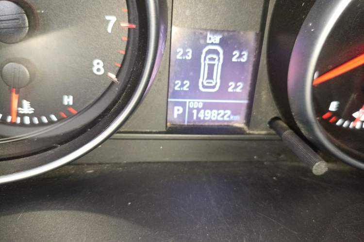 Used Haval H6 2016 Upgraded Model 1.5T Automatic Two-Wheel Drive Elite Version
