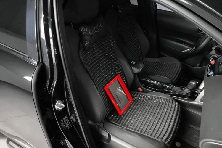 Used Toyota FRONTLANDER 2023 2.0L CVT Elite Edition
