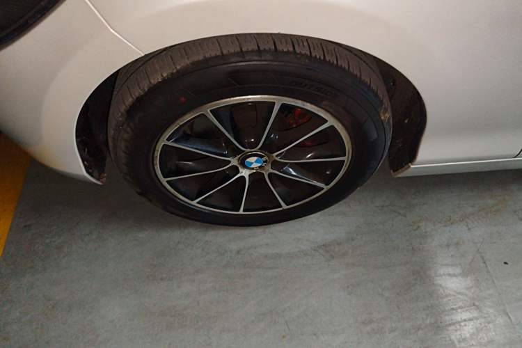 Used BMW 1 Series 2013 Revised 116i Urban Edition Left Front Wheel Hub