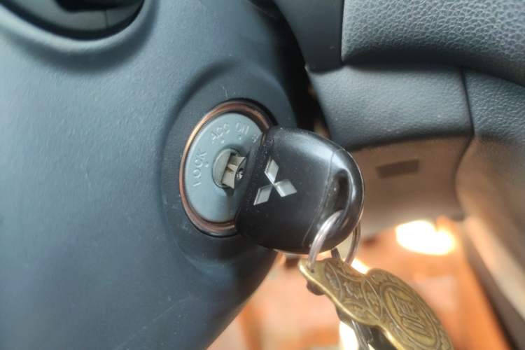 Used Mitsubishi ASX 2013 1.6L Manual Two-Wheel Drive Standard Edition
