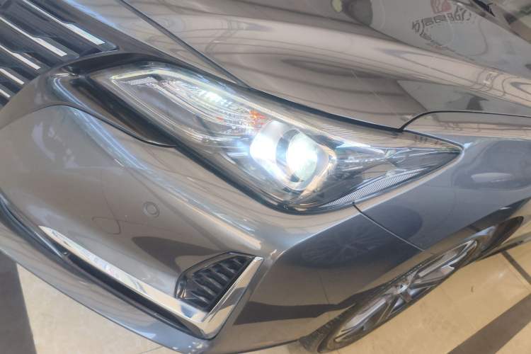 Used Changan Ruicheng CC 2022 Blue Whale Edition 1.5T DCT Prestige Model