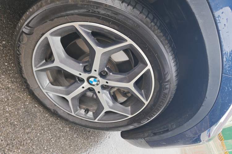 Used BMW X1 2016 sDrive20Li Luxury Model
