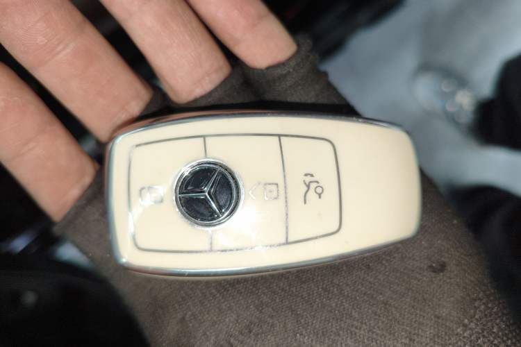 Used Mercedes-Benz E-Class 2021 E 300 L Sporty and Stylish Model