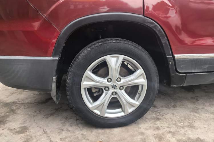 Used Bisu T5 2017 1.5T Manual Luxury Model
