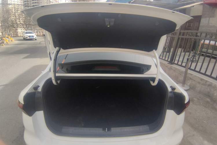 Used Geely Auto Emgrand 2022 4th Generation 1.5L Manual Elite Model
