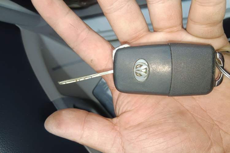 Used BAIC Weiwang M20 2014 1.5L Comfort Version BJ415B Vehicle Key