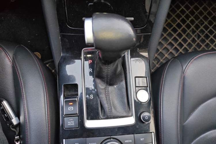 Used BORGWARD BX5 2017 20TGDI Automatic Two-Wheel Drive Pioneer Edition