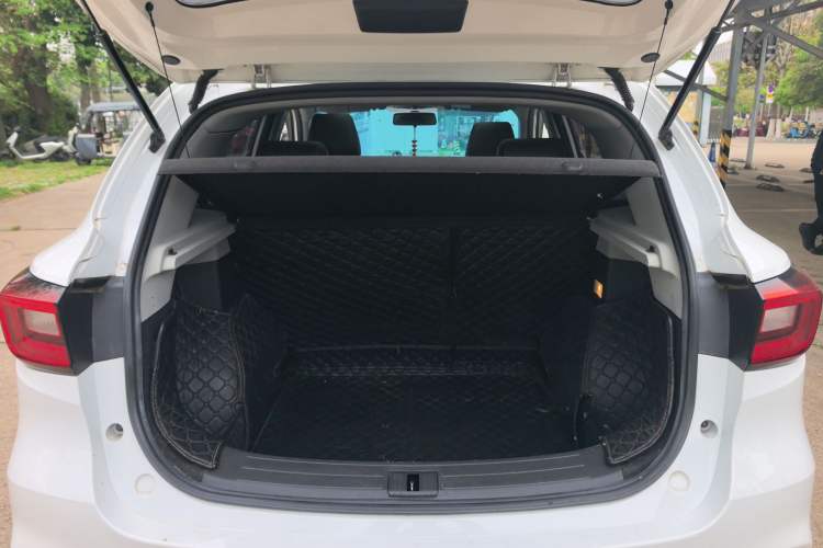 Used MG ZS 2017 1.5L Automatic Luxury Internet Edition Trunk