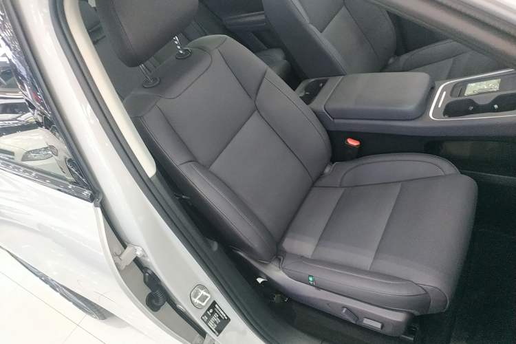 Used Leapmotor C10 2026 605 Enjoyment Edition Right Front Seat