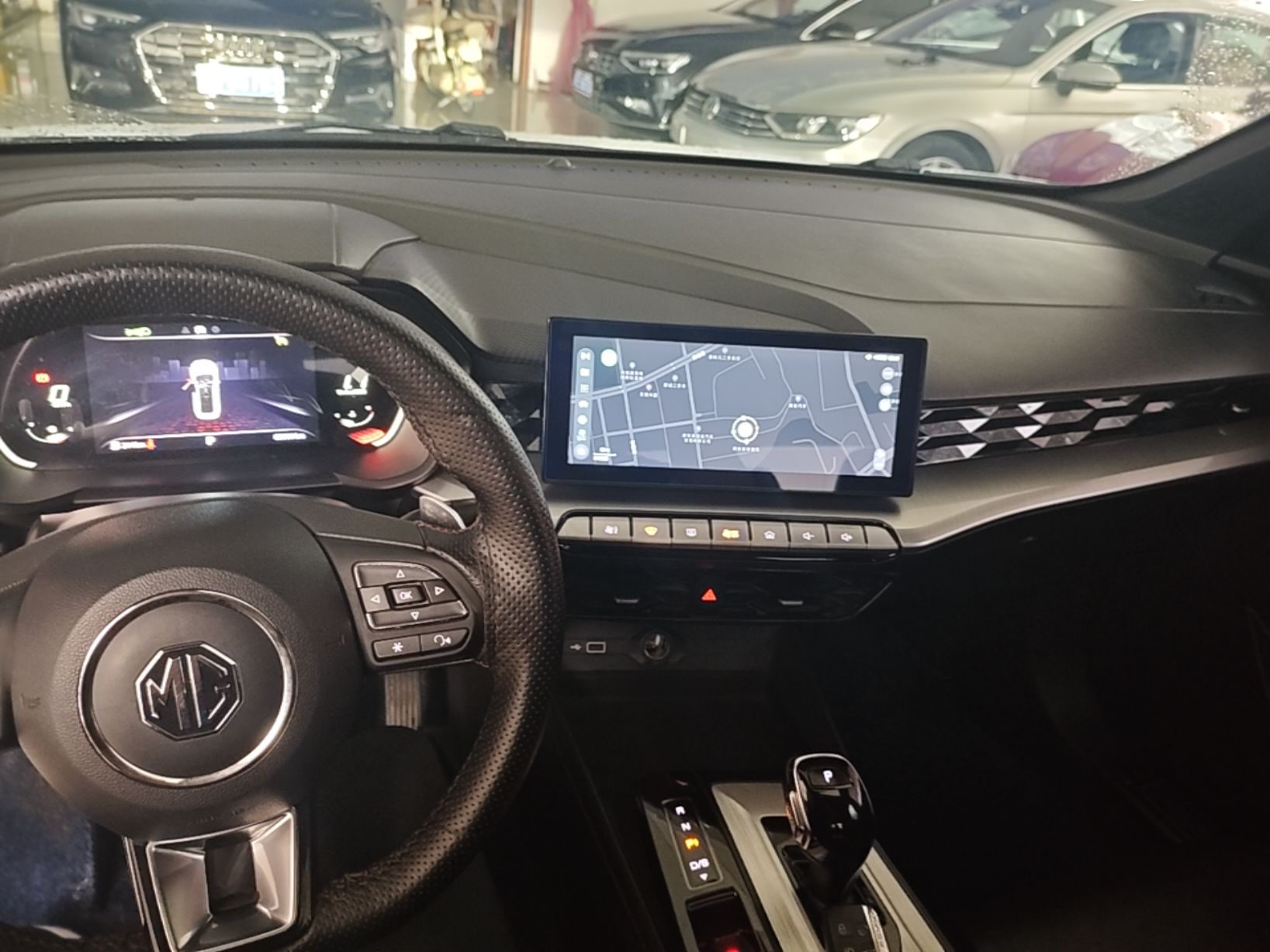 MG 5 2021 Revised 300TGI DCT Qingshè Luxurious Enjoyment Edition — снимка 12