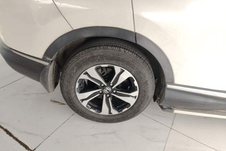 Used Honda CR-V 2017 240TURBO CVT Front-Wheel Drive Fashion Edition
