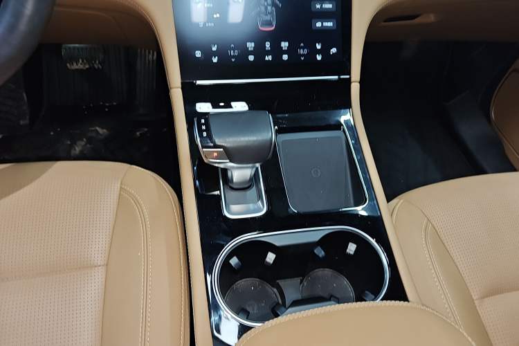 Used Li Auto ONE 2021 Extended-Range 6-Seater Version Gear Lever