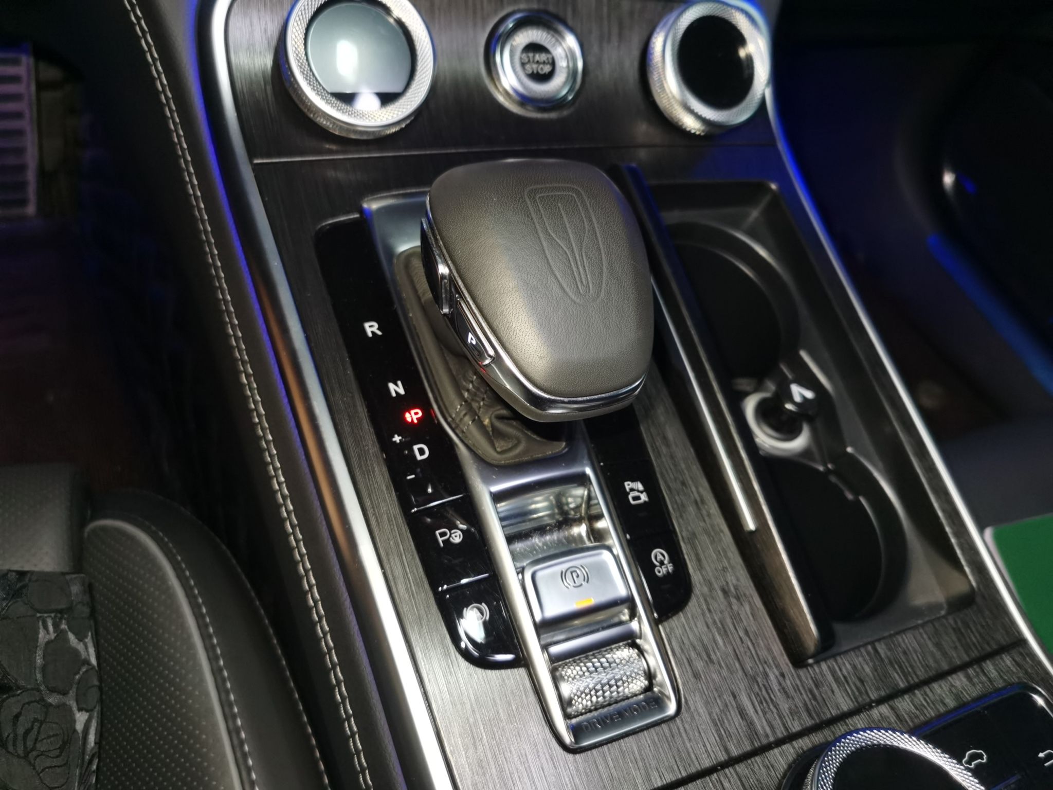 Hongqi H9 2022 3.0T Smart Connect Flagship Four-Seater Version — снимка 14