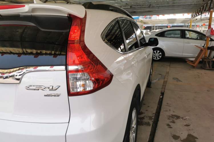 Used Honda CR-V 2015 2.0L two-wheel drive Fashion Edition
