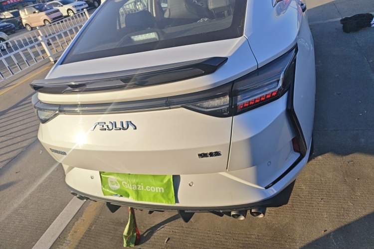 Used Dongfeng Aeolus Yixuan 2023 Mach Edition 1.5L Automatic Chasing Shadow Version