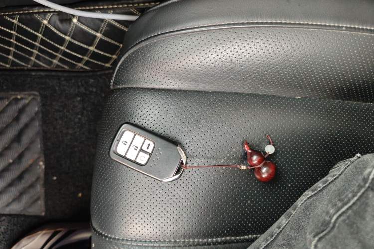 Used Honda Civic 2016 220TURBO CVT Prestige Edition
