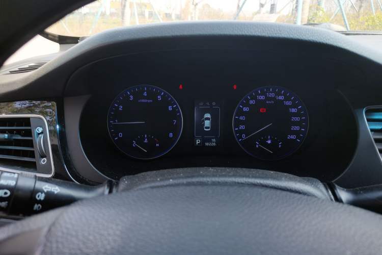 Used Hyundai Mistra 2014 1.8L Automatic Smart GLS