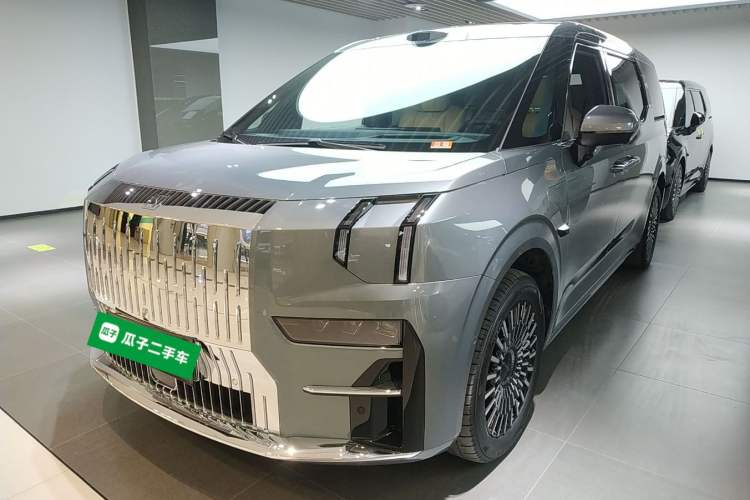 Used Zeekr 009 2024 Six-Seat Executive Version 4WD 108 kWh