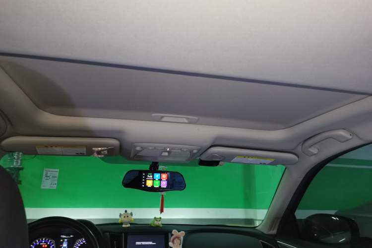 Used Infiniti Q50L 2016 2.0T Enjoyment Edition Headliner