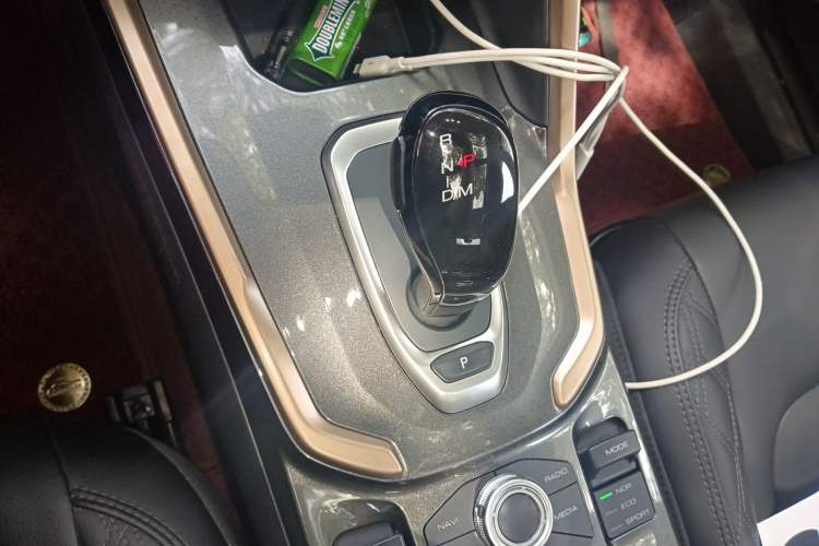 Used Haval H6 2020 1.5 GDIT Automatic Platinum Luxury Edition Gear Lever