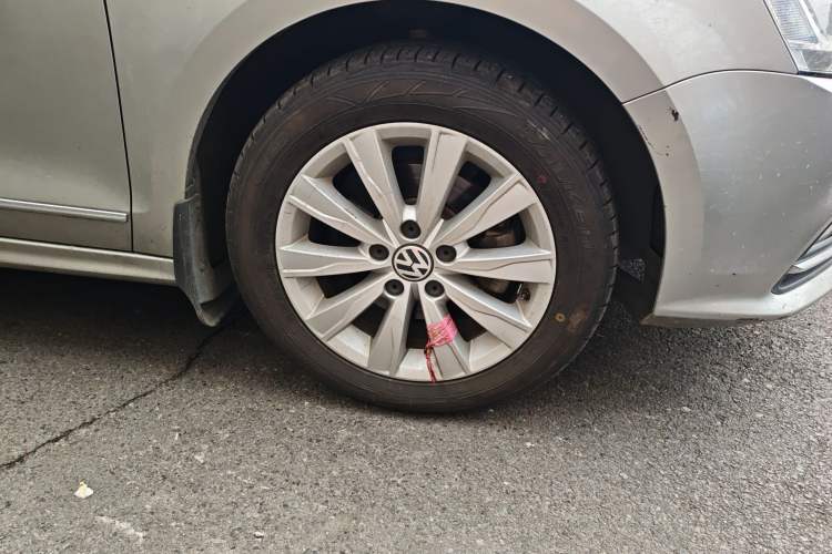 Used Volkswagen Sagitar 2015 1.6L Automatic Comfort Model