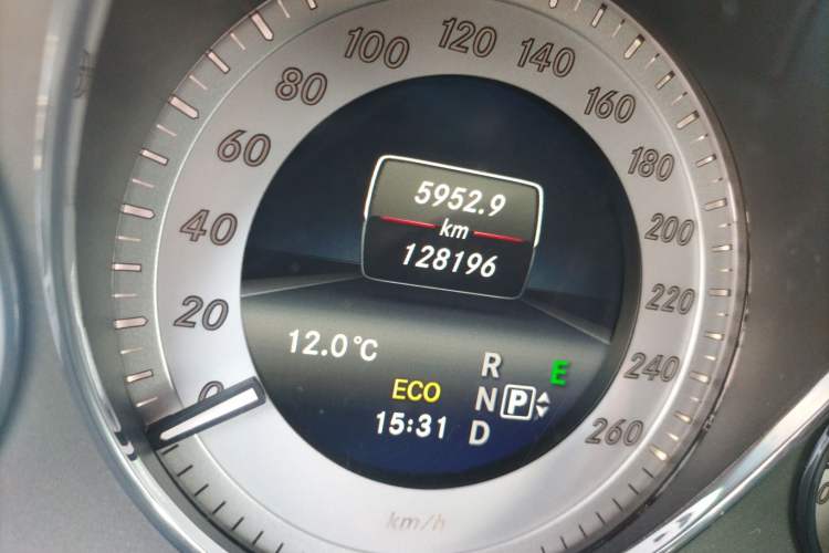 Used Mercedes-Benz GLK-Class 2014 GLK 200 Standard Model