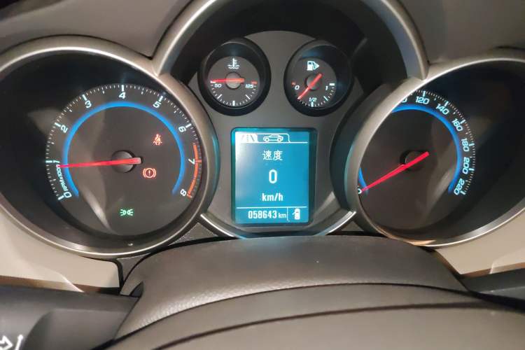 Used Chevrolet Cruze 2015 1.5L Classic SL MT