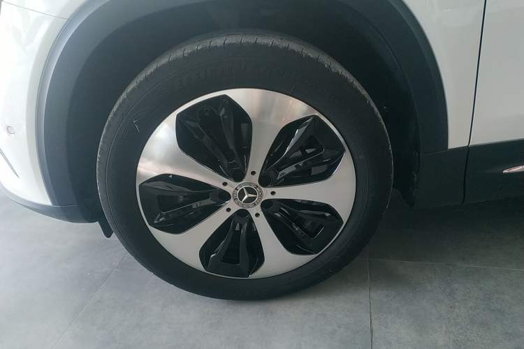 Used Mercedes-Benz GLB 2021 GLB 200 Fashion Model Left Front Wheel Hub