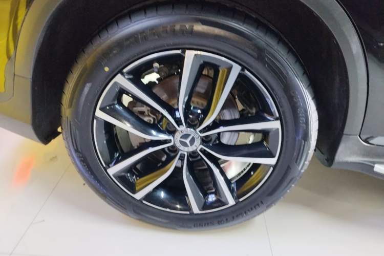 Used Mercedes-Benz GLC 2020 GLC 300 L 4MATIC Dynamic Edition Exterior 5