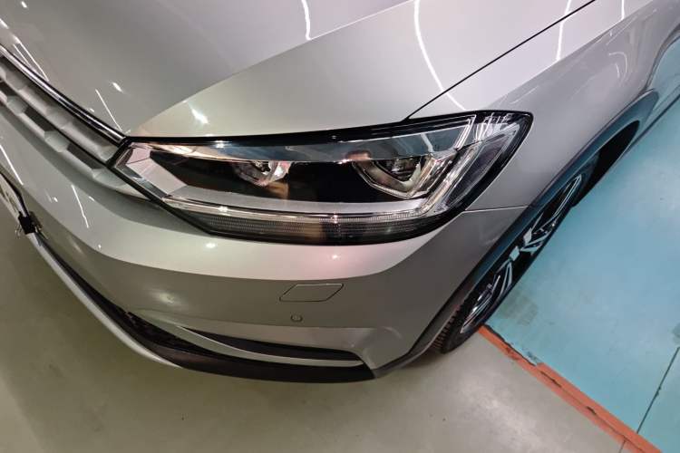 Used Volkswagen Touran 2018 Volkswagen Touran L 280TSI DSG Boundary Edition 7 Seats China V Emission Standard