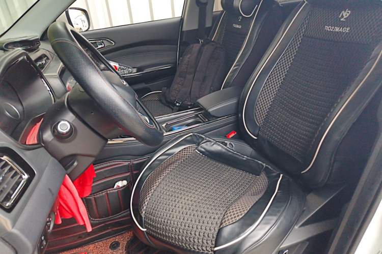 Used Chery Tiggo 8 2018 1.5 TCI Automatic Prestige 7-Seater Left Front Seat