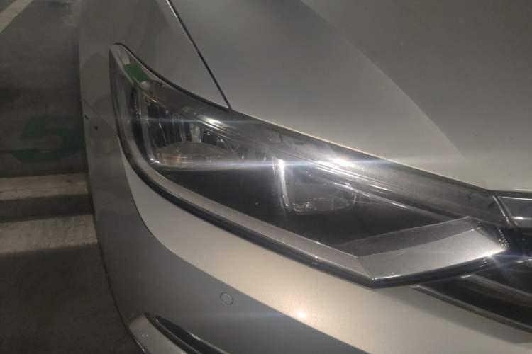 Used Volkswagen Magotan 2018 330TSI DSG Advanced Model Exterior 6