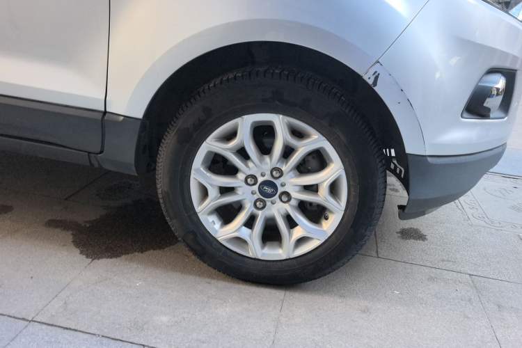 Used Ford EcoSport 2013 1.5L Manual Luxury Model Right Front Wheel Hub