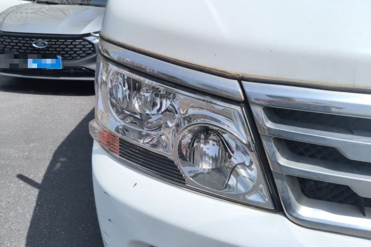 Used Jinbei Hiace 2018 2.0L Fifth-Generation Kuaiyun Luxury Standard Top 6-Seater V19S
