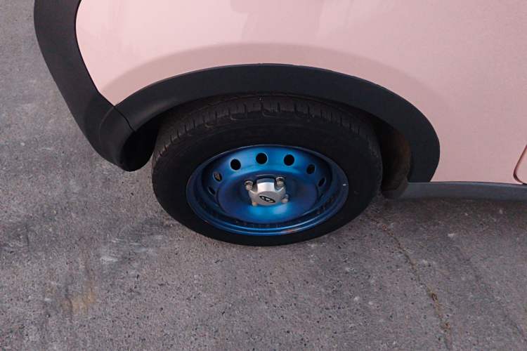 Used Chery Little Ant 2022 Sweet Pink Edition Half-Sugar Version Lithium Iron Phosphate 30 kW 301 km
