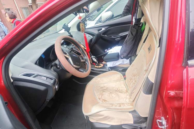 Used Ford Focus 2012 Sedan 1.6L Automatic Fashion Edition Left Front Seat