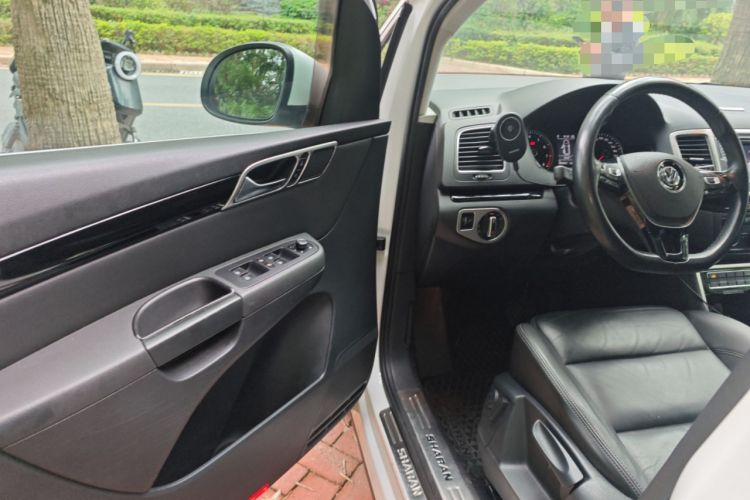 Used Volkswagen Sharan 2018 380TSI Luxury 7-Seater
